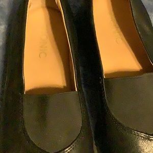 Vionic Linden Black Leather Casual Slip-on Shoes